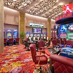 Concorde Tower & Casino & Convention & 5*