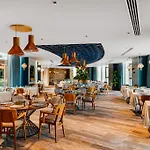 Concorde Tower & Casino & Convention & 5*