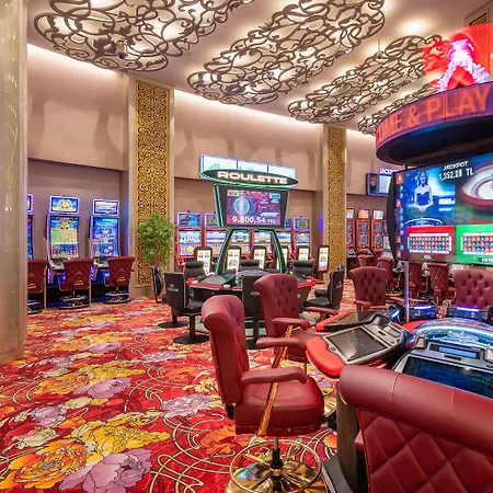 Concorde Tower & Casino & Convention & 5*