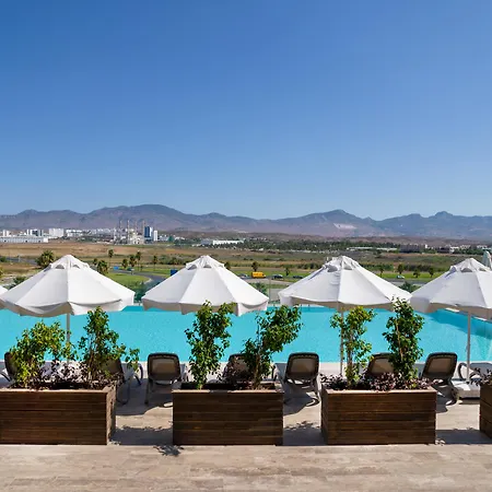 Concorde Tower & Casino & Convention & Hotel 5*