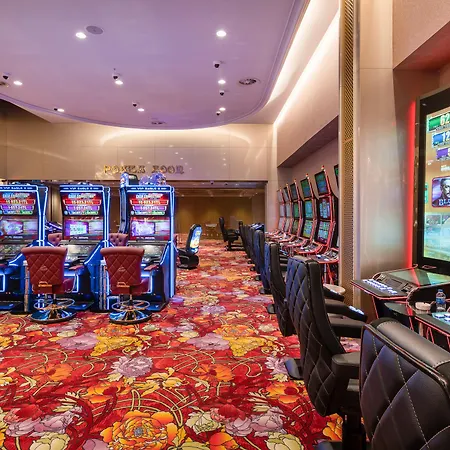 Concorde Tower & Casino & Convention & 5*