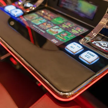 酒店 Concorde Tower & Casino & Convention &