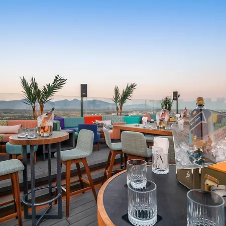 Concorde Tower & Casino & Convention & Szálloda