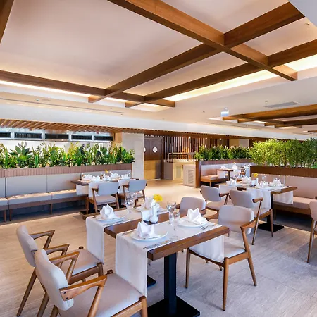 Szálloda Concorde Tower & Casino & Convention & 5*