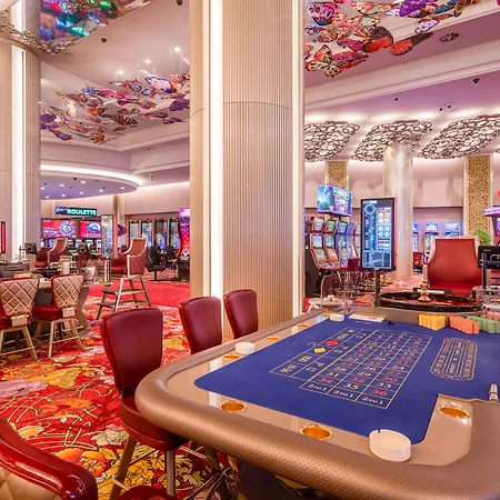 Concorde Tower & Casino & Convention &